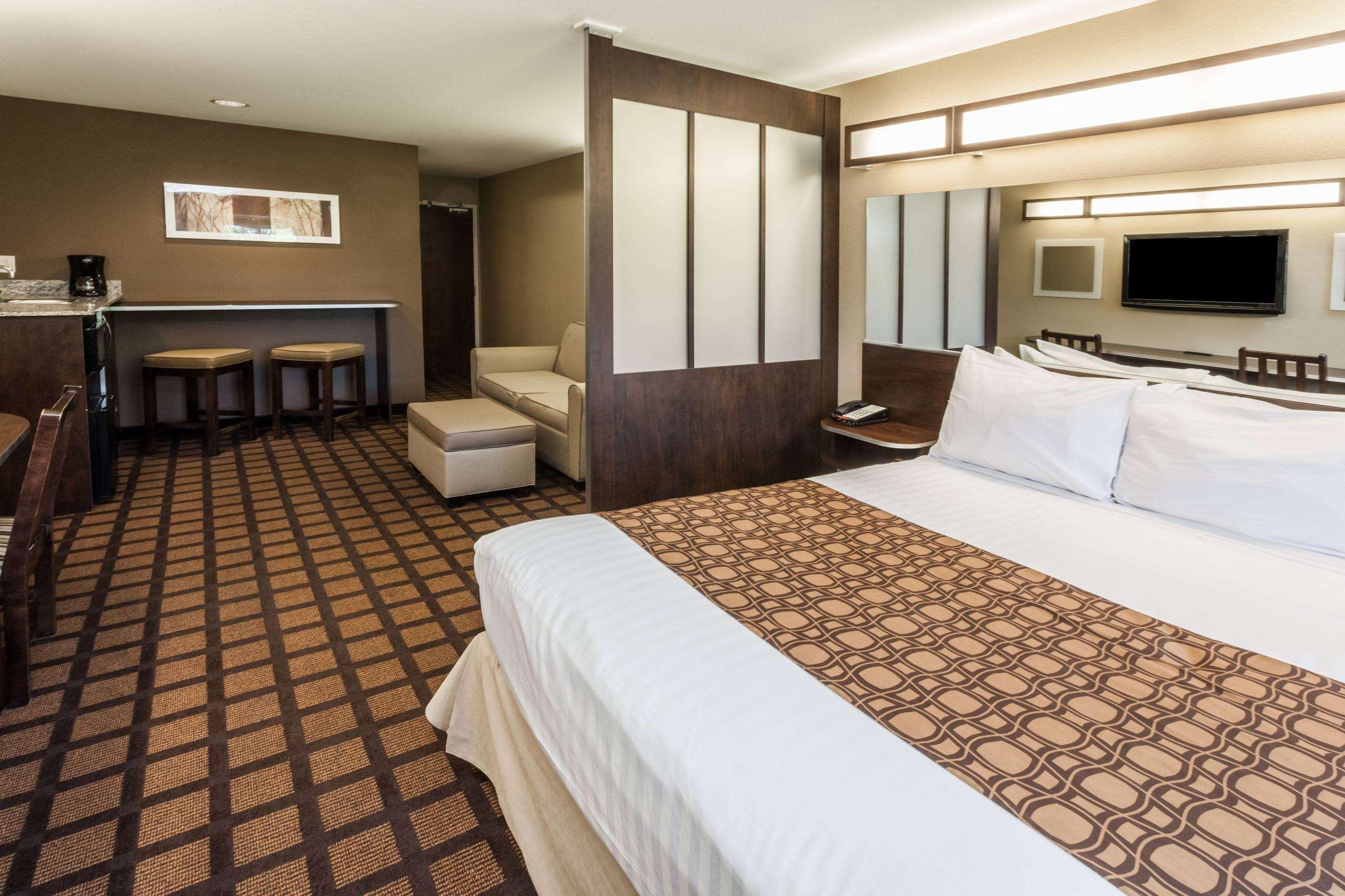 Microtel Inn & Suites By Wyndham Michigan City Luaran gambar