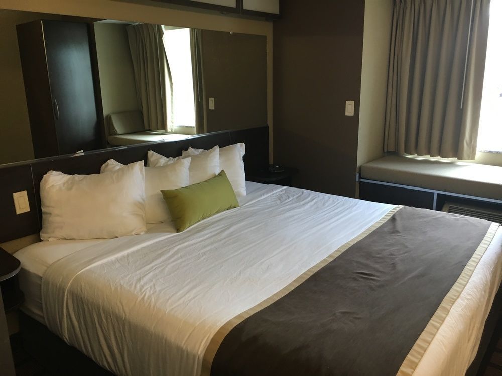 Microtel Inn & Suites By Wyndham Michigan City Luaran gambar